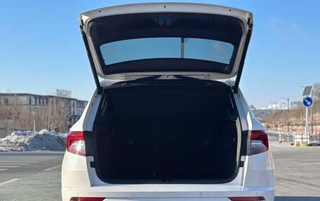 Skoda Karoq I, 2022 год, 1 600 000 рублей, 10 фотография