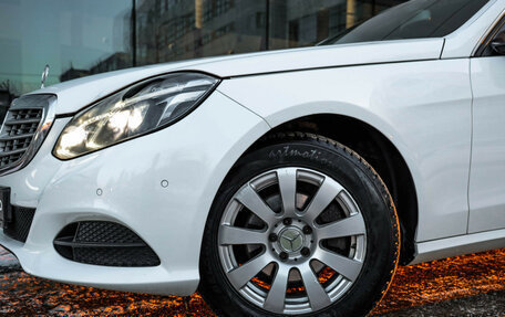 Mercedes-Benz E-Класс, 2015 год, 1 999 000 рублей, 3 фотография