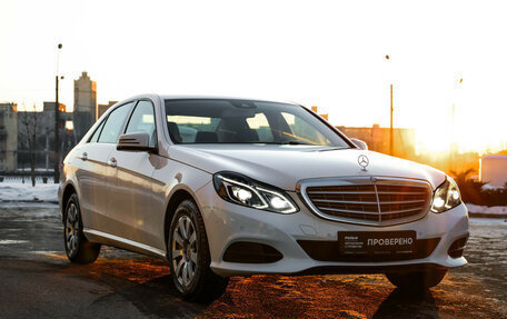 Mercedes-Benz E-Класс, 2015 год, 1 999 000 рублей, 5 фотография