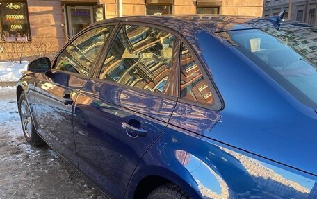 Audi A4, 2017 год, 2 200 000 рублей, 6 фотография