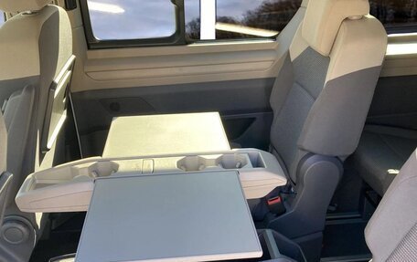 Volkswagen Multivan, 2025 год, 9 990 000 рублей, 6 фотография