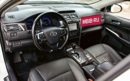Toyota Camry, 2014 год, 1 695 000 рублей, 13 фотография