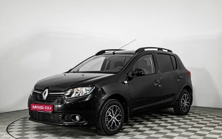 Renault Sandero II рестайлинг, 2015 год, 900 000 рублей, 1 фотография