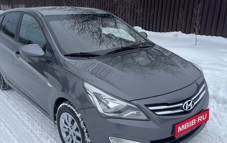 Hyundai Solaris II рестайлинг, 2014 год, 920 000 рублей, 1 фотография