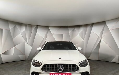 Mercedes-Benz E-Класс, 2021 год, 4 100 000 рублей, 6 фотография