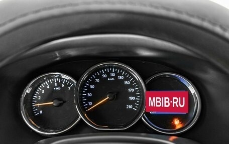 Renault Sandero II рестайлинг, 2015 год, 900 000 рублей, 18 фотография