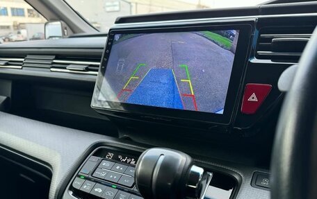 Honda Stepwgn IV, 2017 год, 1 725 000 рублей, 13 фотография