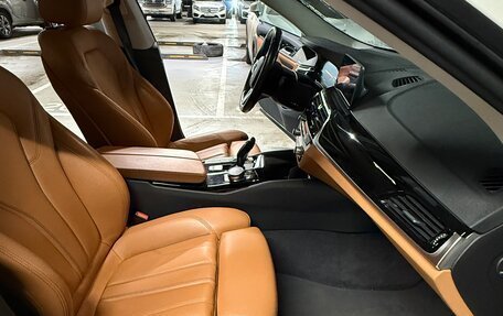 BMW 6 серия, 2018 год, 3 910 000 рублей, 11 фотография