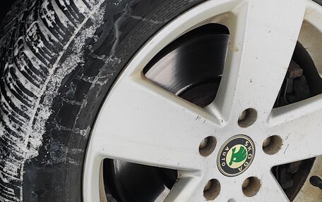 Skoda Superb III рестайлинг, 2012 год, 1 150 000 рублей, 14 фотография