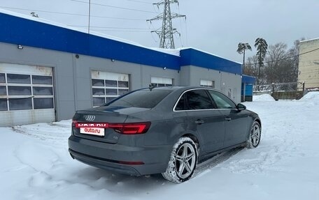 Audi A4, 2018 год, 2 900 000 рублей, 4 фотография