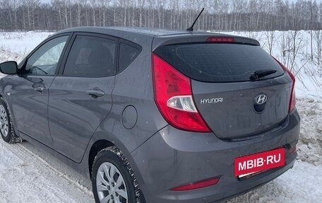 Hyundai Solaris II рестайлинг, 2014 год, 920 000 рублей, 5 фотография