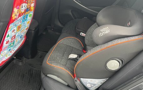 Hyundai Solaris II рестайлинг, 2014 год, 920 000 рублей, 12 фотография