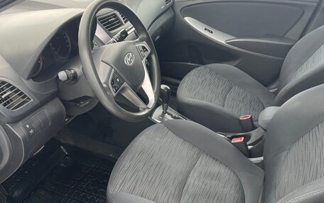 Hyundai Solaris II рестайлинг, 2014 год, 920 000 рублей, 9 фотография