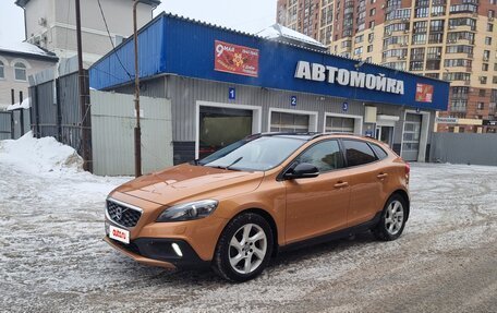 Volvo V40 Cross Country I, 2014 год, 1 700 000 рублей, 2 фотография
