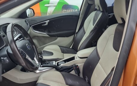 Volvo V40 Cross Country I, 2014 год, 1 700 000 рублей, 14 фотография