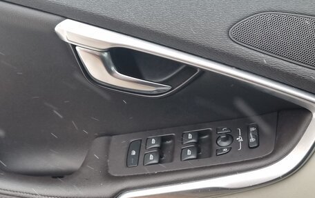 Volvo V40 Cross Country I, 2014 год, 1 700 000 рублей, 22 фотография