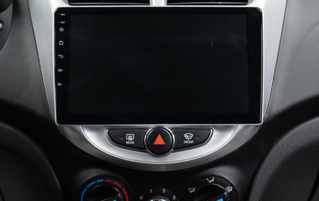 Hyundai Solaris II рестайлинг, 2012 год, 699 000 рублей, 12 фотография