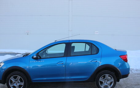 Renault Logan II, 2019 год, 1 230 000 рублей, 4 фотография