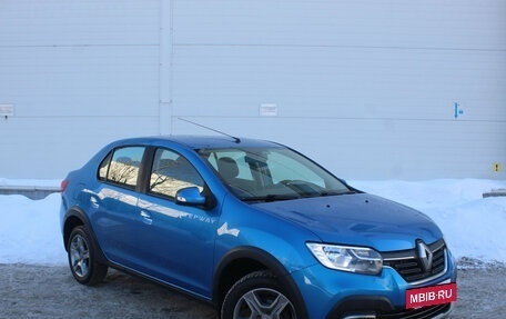 Renault Logan II, 2019 год, 1 230 000 рублей, 3 фотография