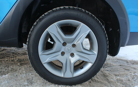 Renault Logan II, 2019 год, 1 230 000 рублей, 22 фотография