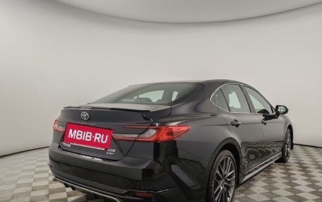 Toyota Camry, 2025 год, 5 590 000 рублей, 5 фотография