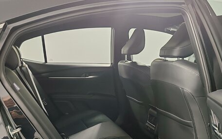 Toyota Camry, 2025 год, 5 590 000 рублей, 16 фотография