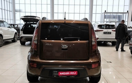 KIA Soul I рестайлинг, 2012 год, 899 000 рублей, 10 фотография