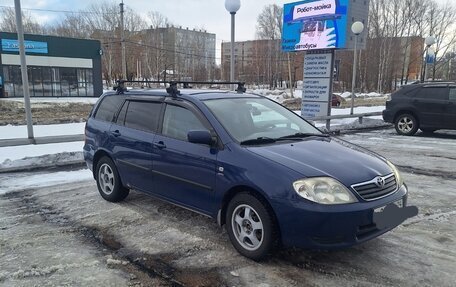 Toyota Corolla, 2004 год, 550 000 рублей, 1 фотография