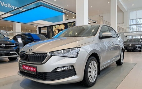 Skoda Rapid II, 2021 год, 1 600 000 рублей, 1 фотография