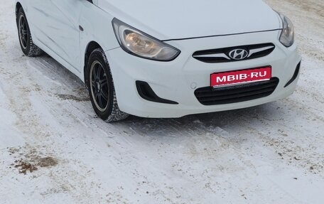 Hyundai Solaris II рестайлинг, 2013 год, 540 000 рублей, 1 фотография