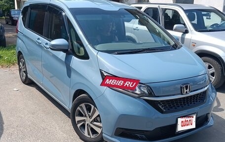 Honda Freed II, 2021 год, 2 000 000 рублей, 1 фотография