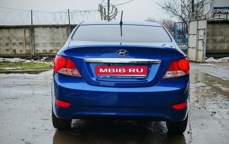 Hyundai Solaris II рестайлинг, 2012 год, 710 000 рублей, 4 фотография