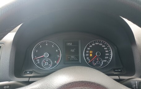 Volkswagen Jetta VI, 2010 год, 490 000 рублей, 8 фотография