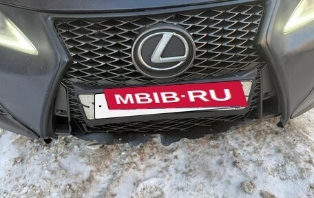 Lexus IS II рестайлинг 2, 2005 год, 1 550 000 рублей, 4 фотография