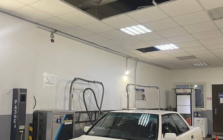 Toyota Crown, 1990 год, 350 000 рублей, 3 фотография