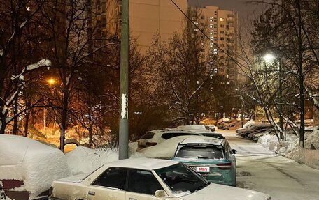 Toyota Crown, 1990 год, 350 000 рублей, 4 фотография