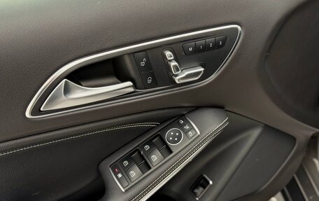 Mercedes-Benz GLA, 2017 год, 2 650 000 рублей, 12 фотография