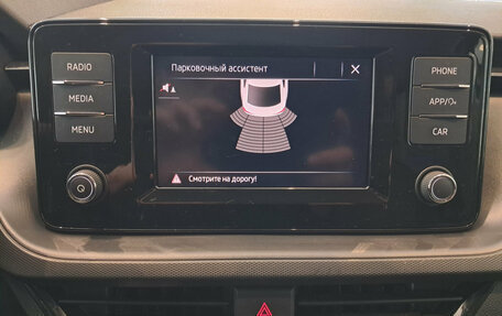 Skoda Rapid II, 2021 год, 1 600 000 рублей, 19 фотография