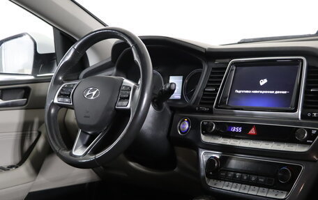 Hyundai Sonata VII, 2019 год, 1 919 990 рублей, 12 фотография