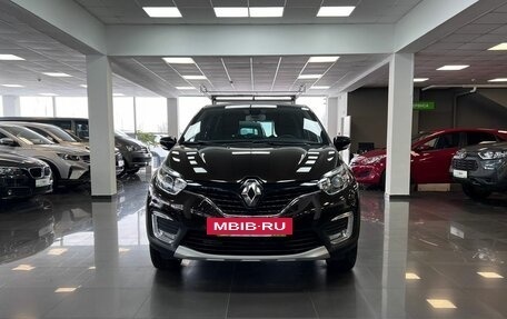 Renault Kaptur I рестайлинг, 2018 год, 1 645 000 рублей, 3 фотография