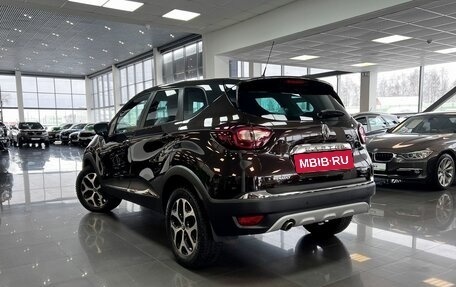 Renault Kaptur I рестайлинг, 2018 год, 1 645 000 рублей, 6 фотография