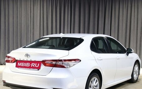 Toyota Camry, 2021 год, 2 099 000 рублей, 2 фотография