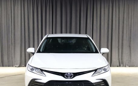 Toyota Camry, 2021 год, 2 099 000 рублей, 12 фотография