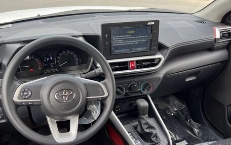 Toyota Raize I, 2026 год, 2 250 000 рублей, 7 фотография