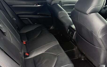 Toyota Camry, 2020 год, 2 800 000 рублей, 12 фотография