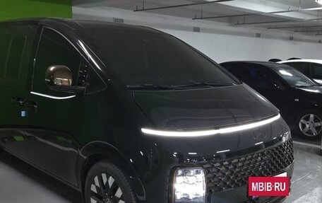 Hyundai Staria, 2025 год, 12 990 000 рублей, 3 фотография