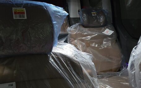 Hyundai Staria, 2025 год, 12 990 000 рублей, 14 фотография