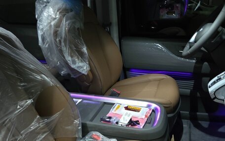 Hyundai Staria, 2025 год, 12 990 000 рублей, 15 фотография