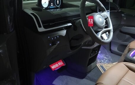 Hyundai Staria, 2025 год, 12 990 000 рублей, 9 фотография