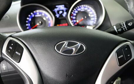 Hyundai Elantra V, 2011 год, 899 990 рублей, 11 фотография